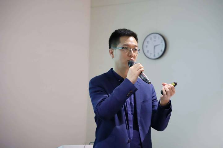 助力物業(yè)服務(wù)升級 上?？盅芯吭号e行物業(yè)痛點(diǎn)研討沙龍
