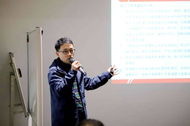 助力物業(yè)服務(wù)升級 上?？盅芯吭号e行物業(yè)痛點(diǎn)研討沙龍