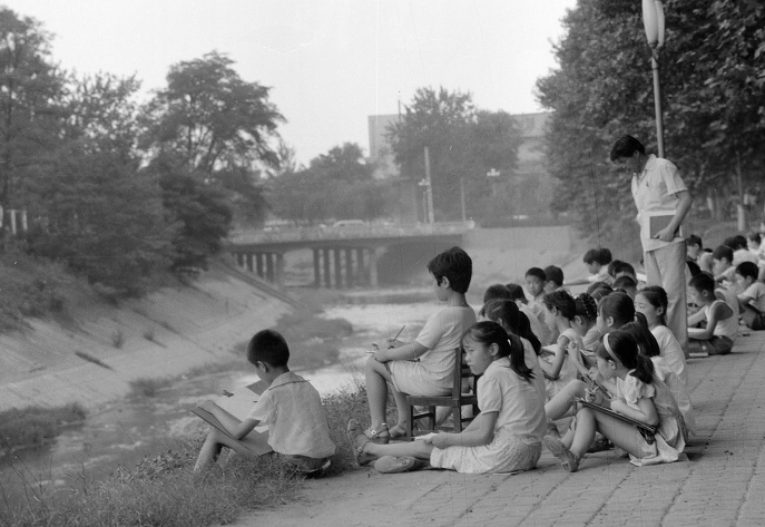 “穿越三十年·師生再相聚” ——楷林匯攝影大賽教師節(jié)特別活動(dòng)圓滿落幕